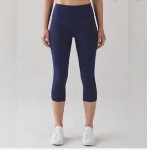 Lululemon Align Crop 19” inseam Navy Blue Cropped Leggings